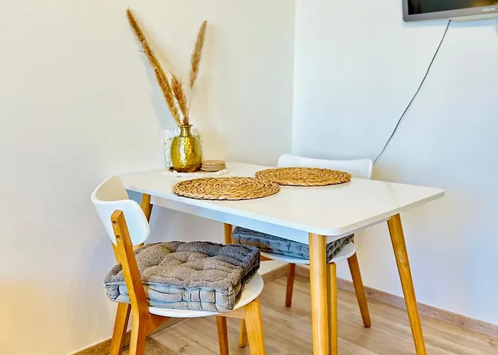 Zentrales Und Gemütliches In Mit Balkon,badewanne Und Parkplatz Apartamento *