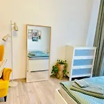 Zentrales Und Gemuetliches In Mit Balkon,badewanne Und Parkplatz Lejlighed *