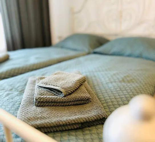 Lejlighed Zentrales Und Gemuetliches In Mit Balkon,badewanne Und Parkplatz Passau